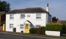 FUSCIA COTTAGE 2    100 5661