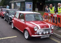 Minis on Parade    100 5706